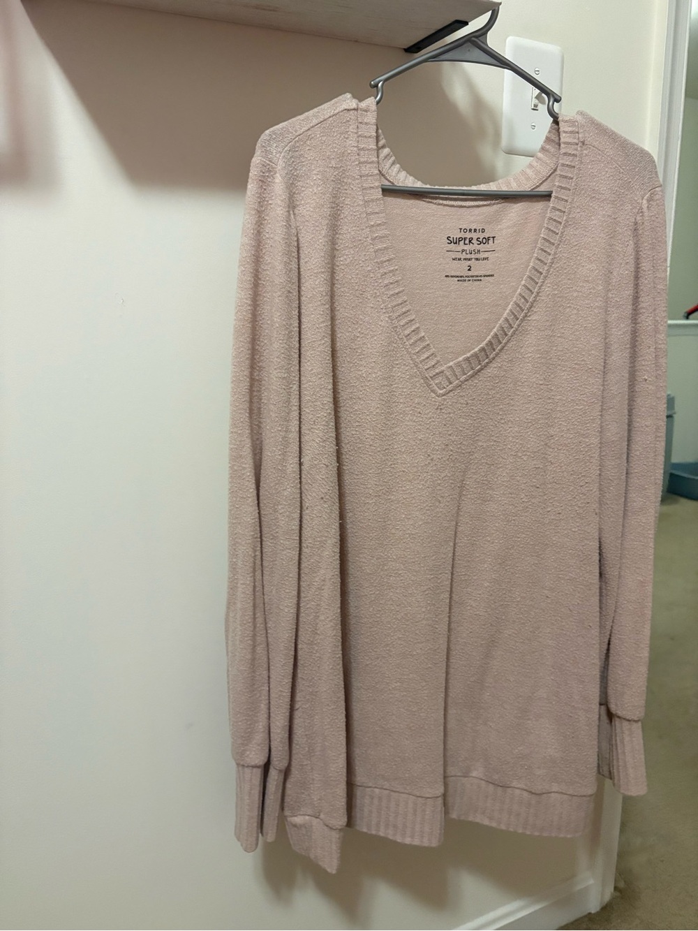 torrid Super Soft V-Neck Sweater in Blush